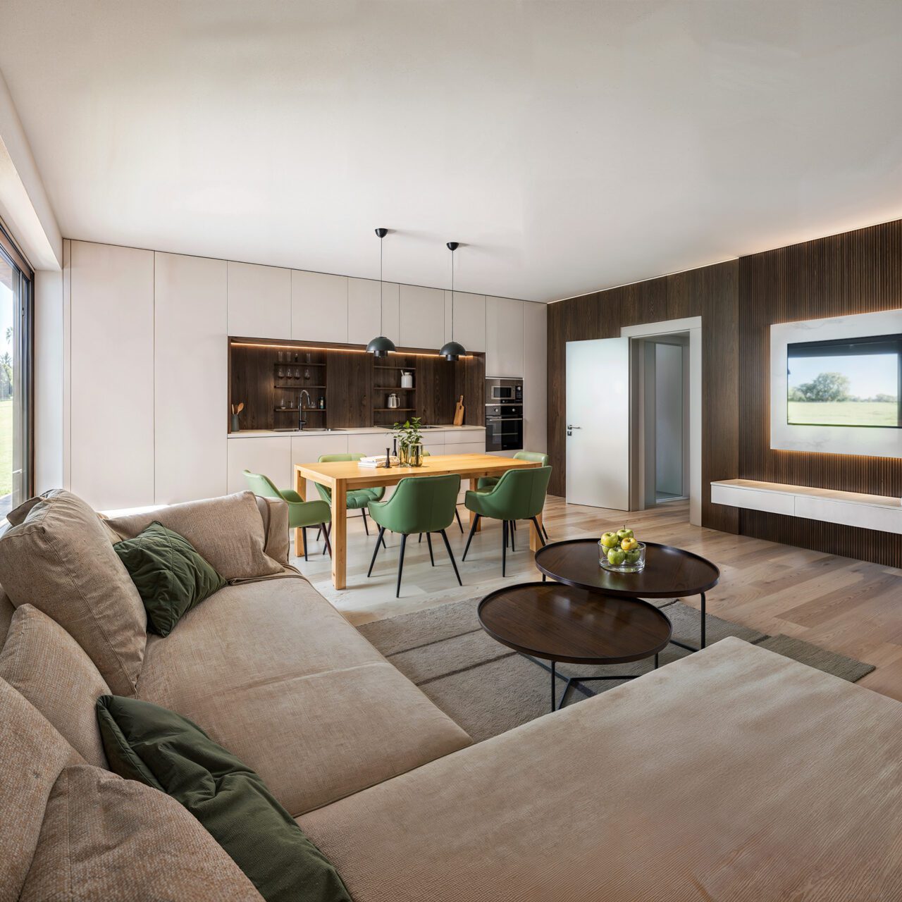 STEEL & HALL / KUKLENY