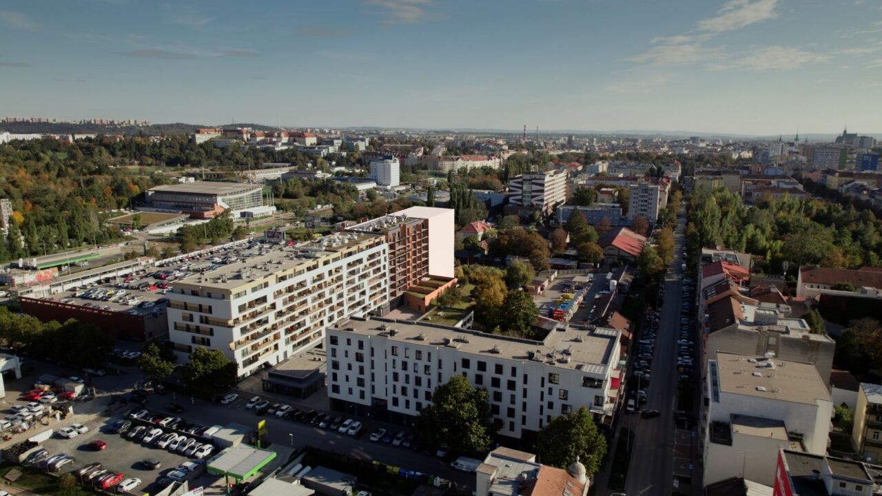 TRIKAYA / PONAVIA IV